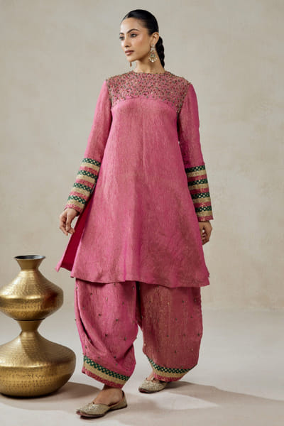 Nitika Gujral Rose pink bead embroidered kurta set NITIJUN26D146353