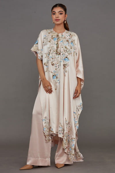 Anamika Khanna Blush pink embroidered kaftan kurta set ANAAPR26D142021