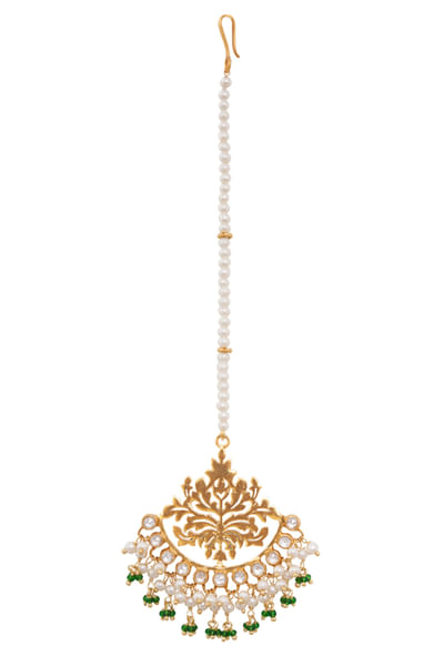 Gold plated maang tikka