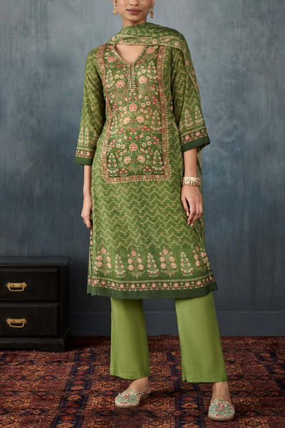 Green embellished kurta set