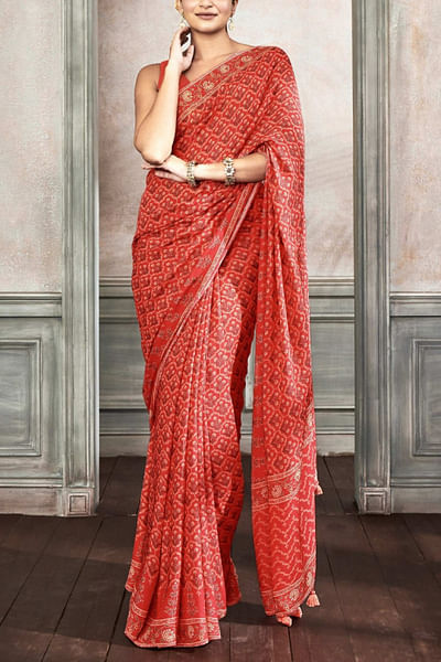 Magenta printed sari set