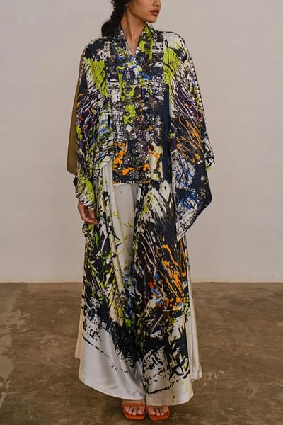 Printed silk cape and pants