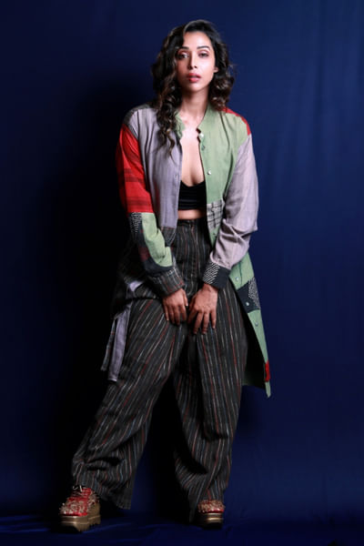 Maroon dabka pitta embroidery wedge sneakers