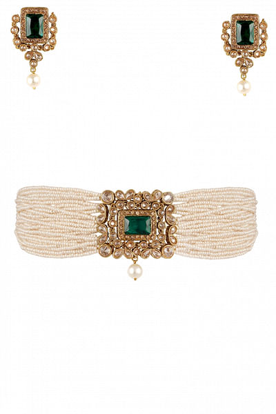Pearl embellished choker set