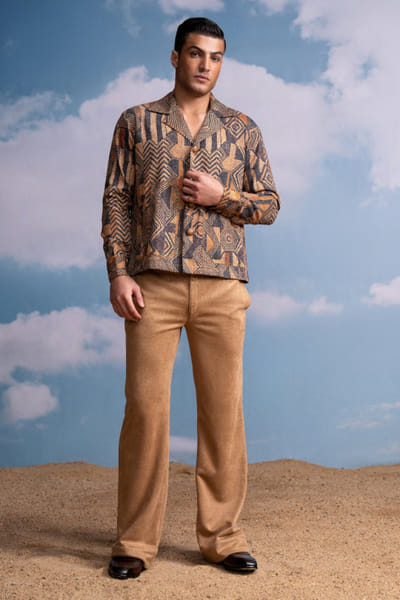 Brown geometric printed shacket