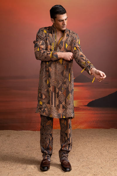 Brown geometric printed sequinned kurta set