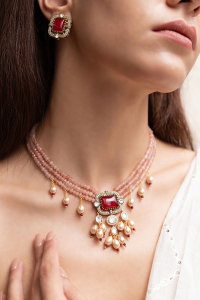 Peach and pink bead embellished necklace set