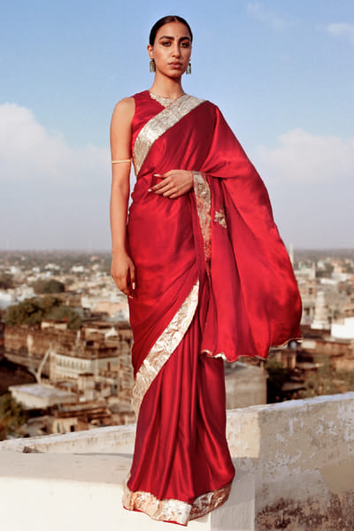 Jadon Red embroidered sari JADOAUG26D153759