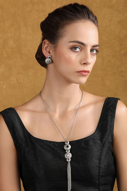Auraa Trends