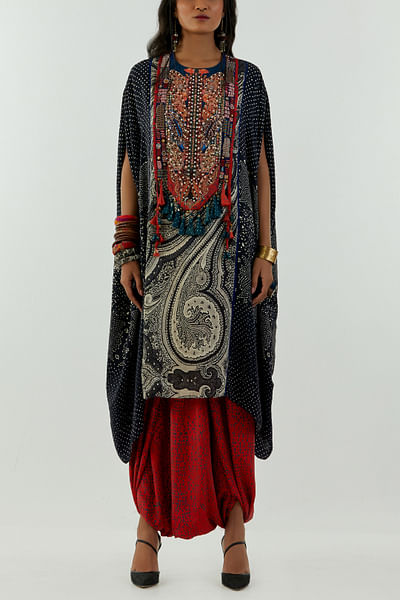 Printed tunic and trousers