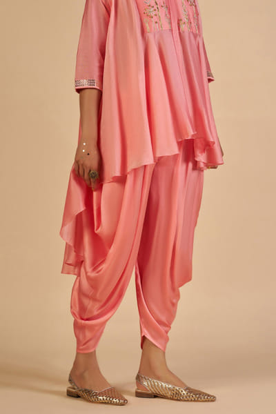 Pink chanderi dhoti pants