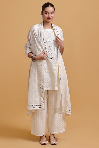Off-white mirror work jamdani kurta