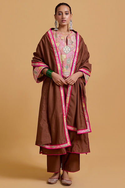 Brown geometric embroidered dupatta