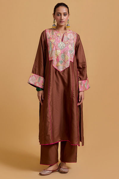 Brown geometric embroidered co-ord set