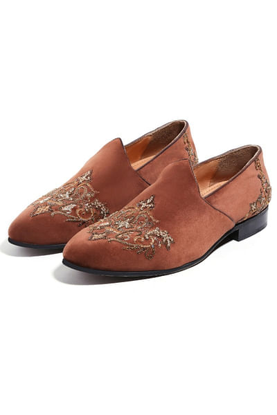 Tan dabka and zardozi embellished slip-ons