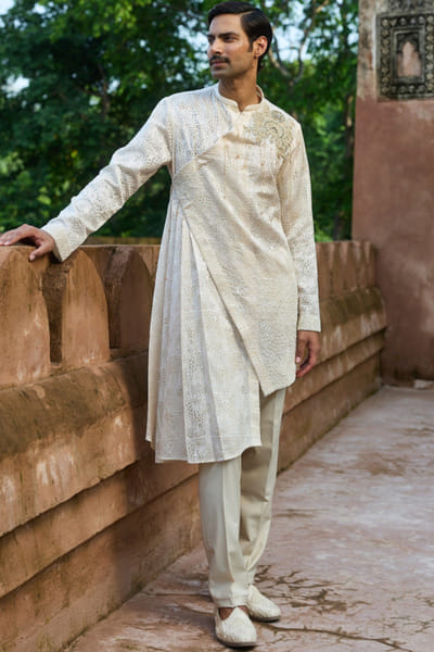 Butter yellow jaal embroidered kurta set