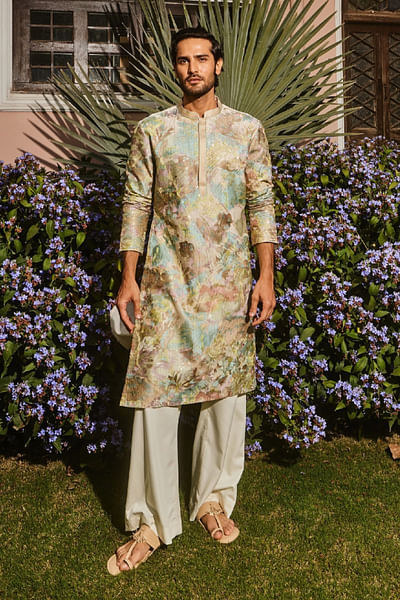 Ivory resham and sequin embroidered kurta set
