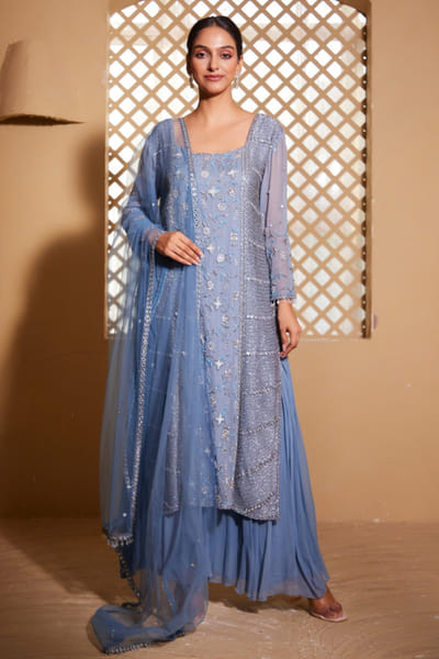 Muditaa By Urmila Blue embroidered kurta set MUDSEP25D132672