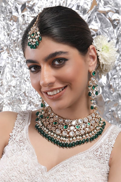 Green polki embellished bridal necklace set