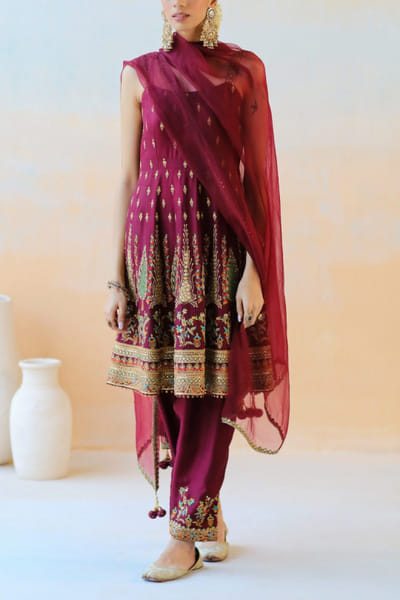 Aman Takyar Burgundy embroidered anarkali set ATASEPT2215