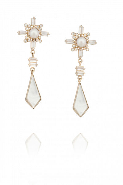 Pearl and zirconia earrings