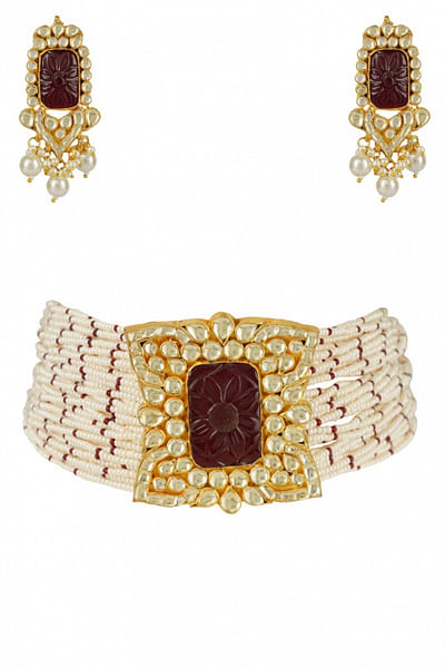 Pearl and kundan choker set