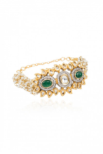 Emerald studded kundan bracelet