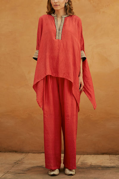 Red silk short kaftan and pants