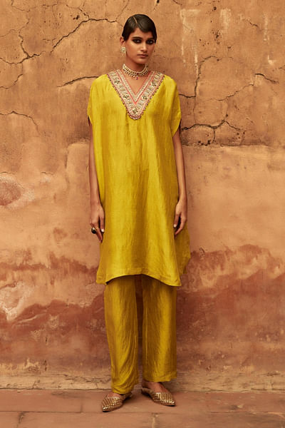 Yellow sequin embroidered kaftan set