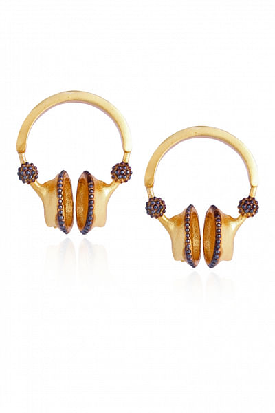 Headphone earrings