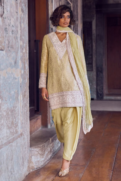 Honey yellow zari-thread embroidered kurta set