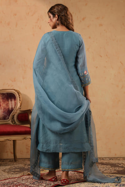 Anshu Wadhwa Blue green embroidered chanderi kurta set ANSJAN26D137317