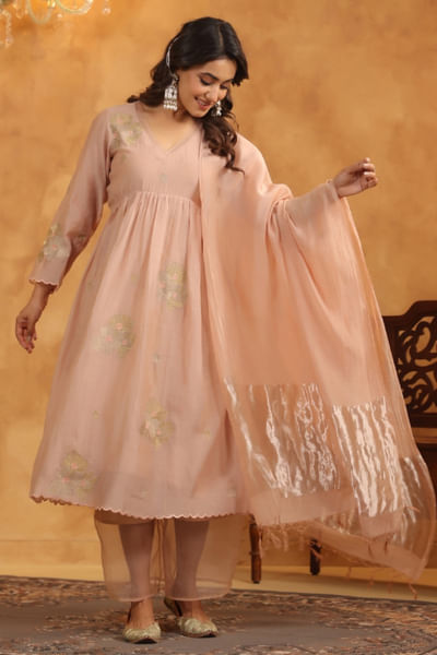 Roasted peach floral embroidery kurta set