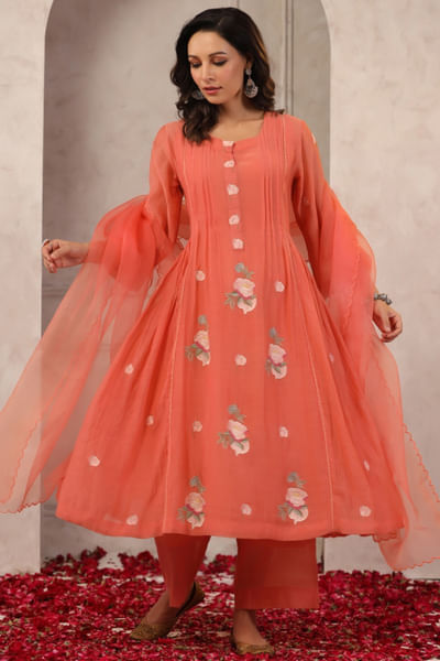 Peach embroidered chanderi kurta set