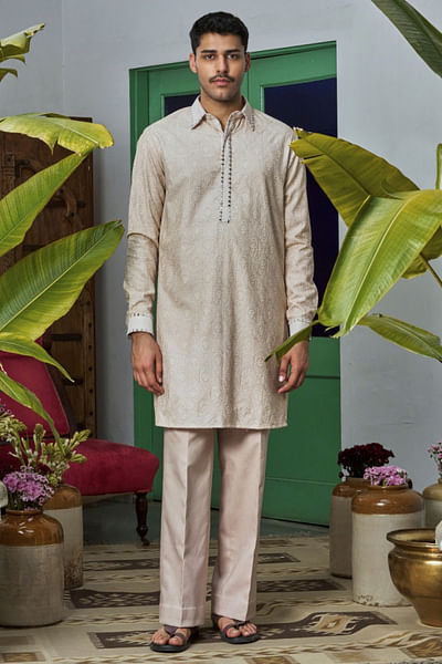 Beige ogee embroidered kurta