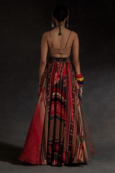 Aseem Kapoor Red beaded skirt set ASEEAPR26D242827