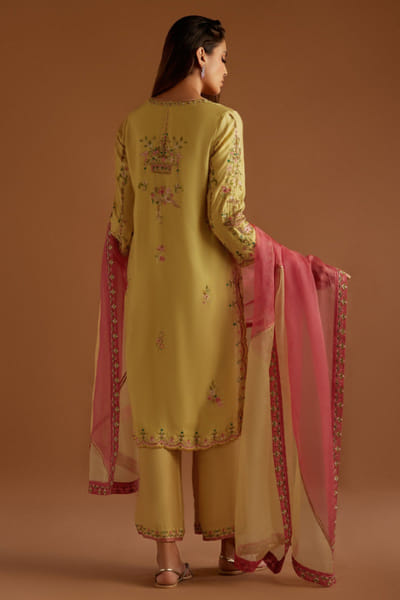 Misha Lakhani Yellow resham embroidered kurta set MISFEB26D138542