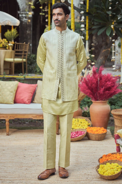 Lime green embroidered bandi set