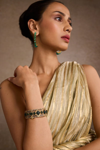 Emerald stone embellished bracelet