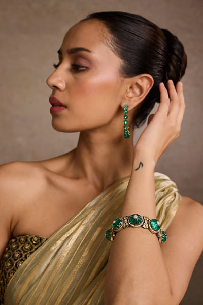 Emerald Swarovski pearl embellished bracelet