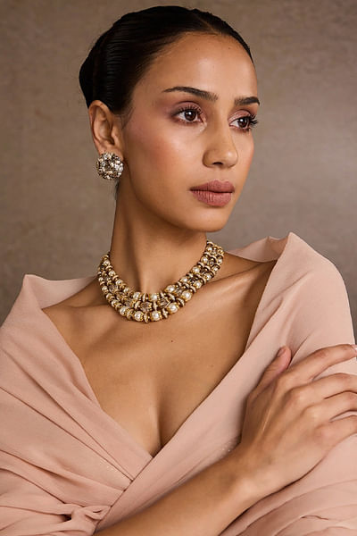 Gold zircon embellished necklace