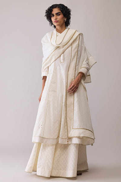 Ivory embroidered kota doria-chanderi dupatta