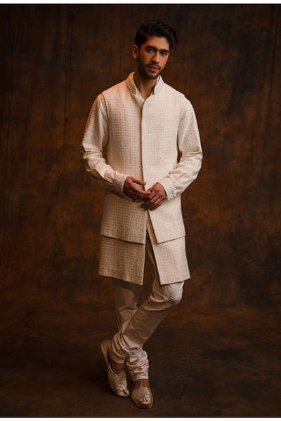 Ivory chikankari embroidered bandi and kurta