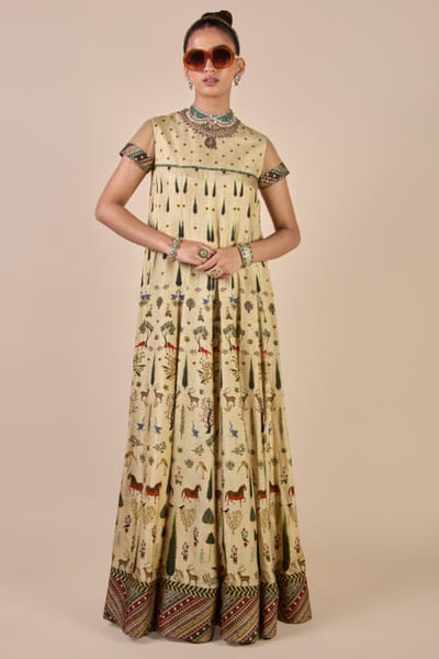 JJV.Kapurthala By JJ Valaya Beige flora and fauna printed anarkali JJVJUL25D231485
