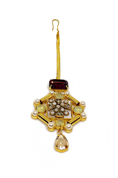 Gold plated stone embellished maang tikka