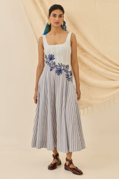 White stripe printed dress