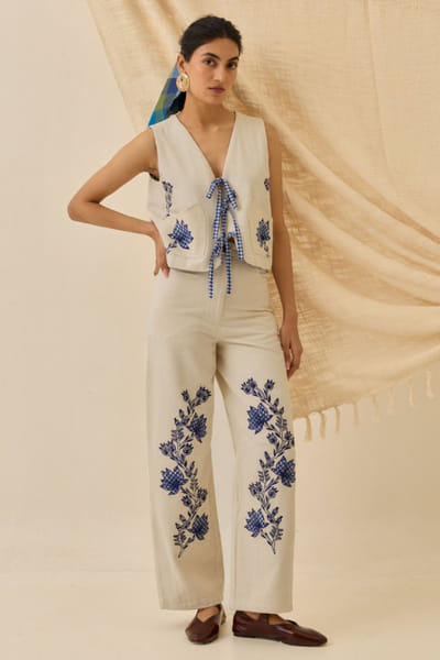 White floral applique waistcoat