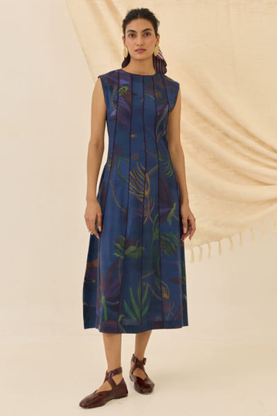 Blue floral printed panelled dress