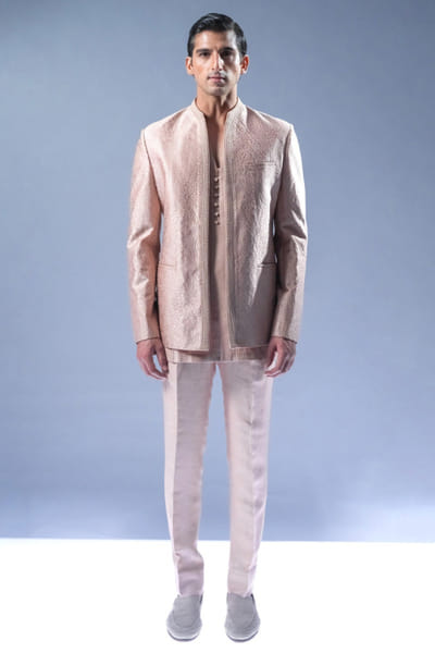 Rohit Gandhi + Rahul Khanna Blush pink textured bandhgala set ROHIAUG26D152962