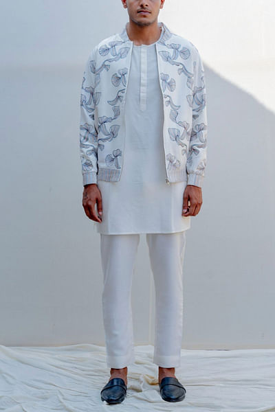 Off white kurta and jacket set